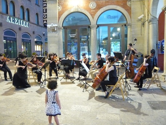 String Ensemble BeeHive